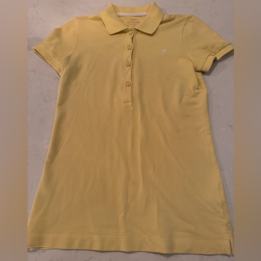 Lily Pulitzer Chic Fit Yellow polo Size Small